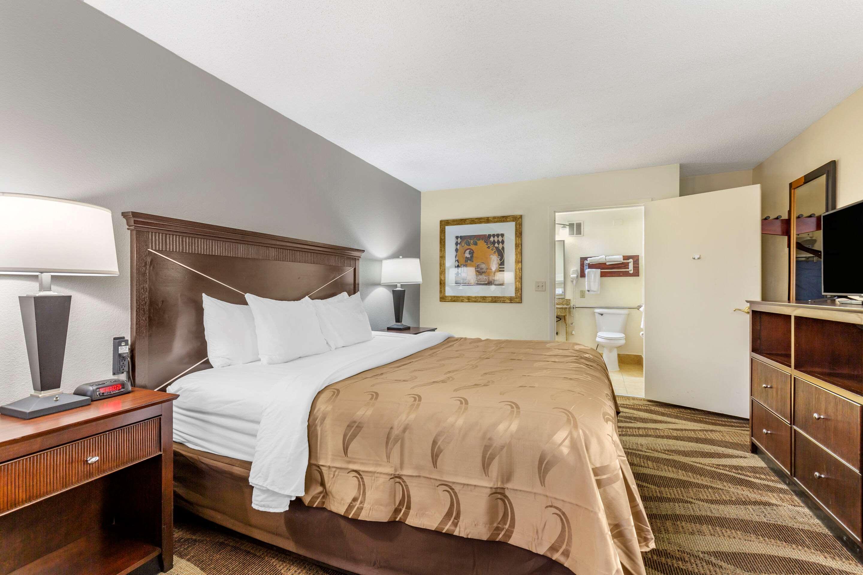 Hotel Quality Windsor Mill