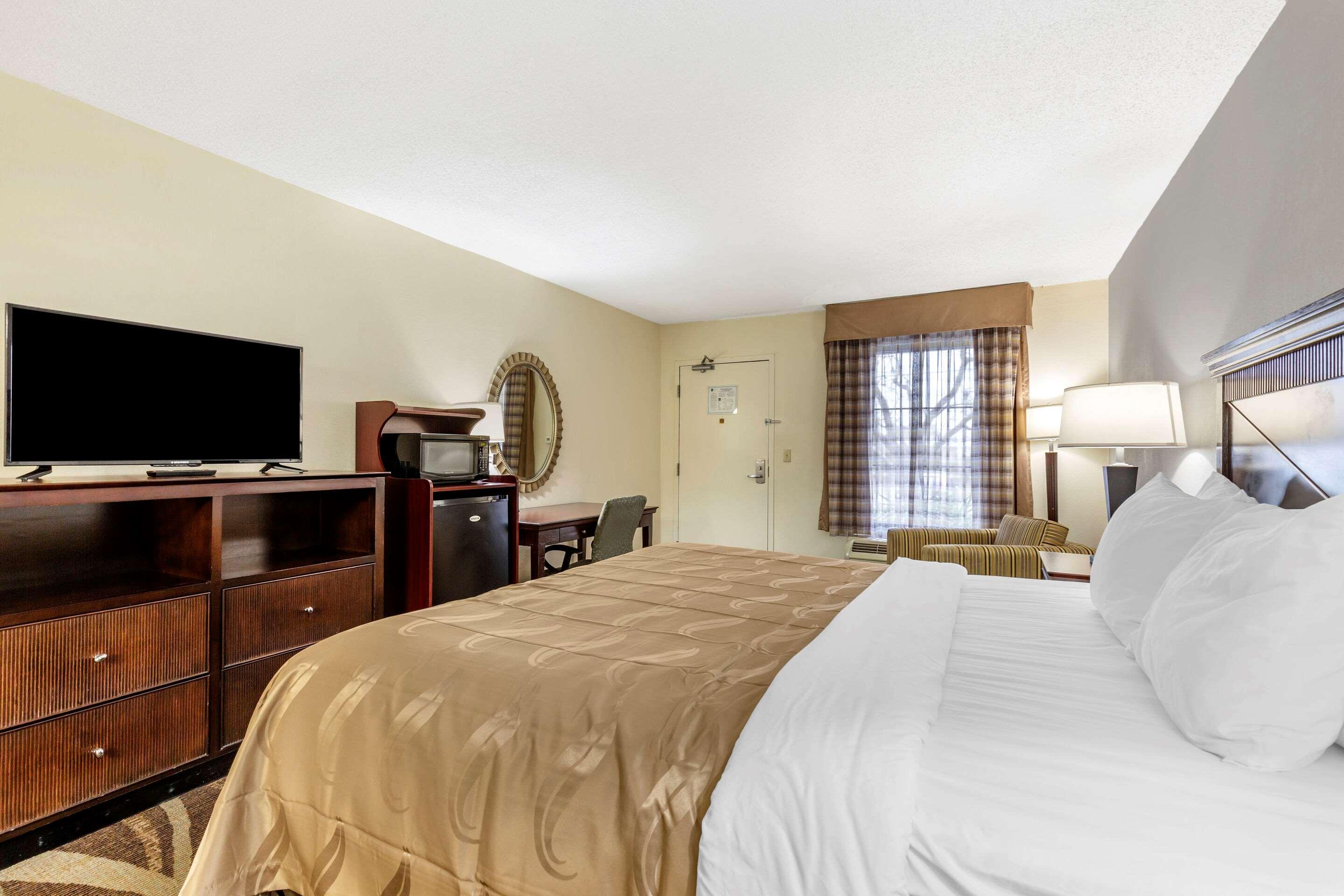 Quality Hotel Windsor Mill
