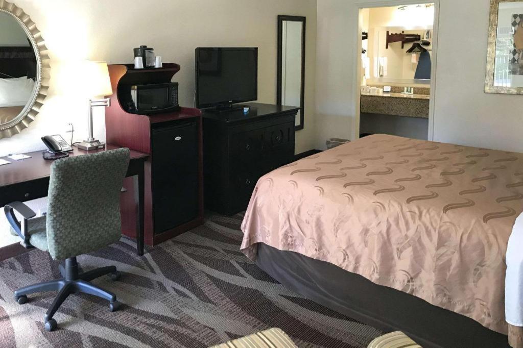 Hotel Quality